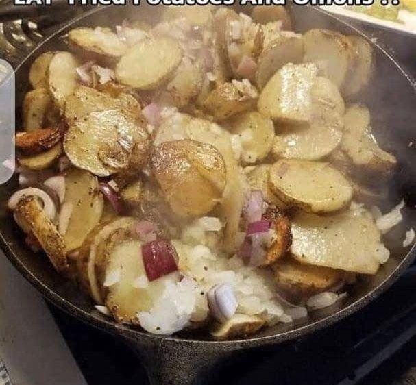 FRIED POTATOES AND ONIONS