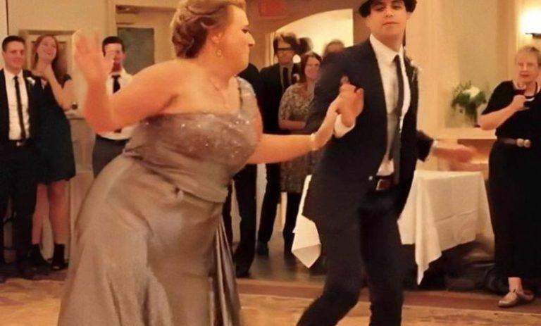 “Guests Are Stunned, The Groom’s Mom Is Enjoying Her Time”: The Video That Definitely Worth Watching!