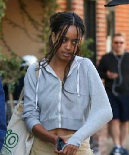 Malia Obama, 25, receives mixed reactions after ‘tacky’ red carpet appearance