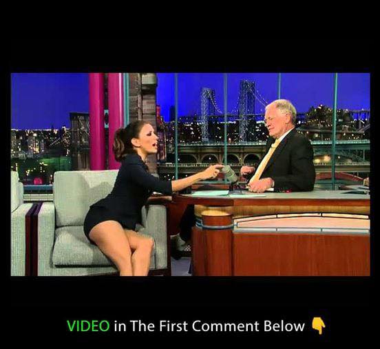 This Actually Happened On Live TV, Eva Longoria Wardrobe Malfunction – Try Not To Gasp